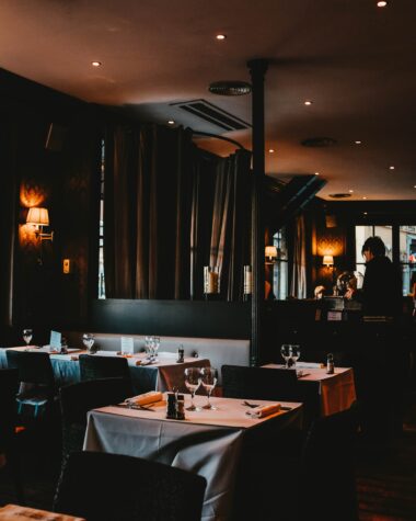 Proposing in an intimate setting, such as this warmly-lit restaurant, is a fantastic idea. Why not up the ante with a Michelin-starred restaurant?